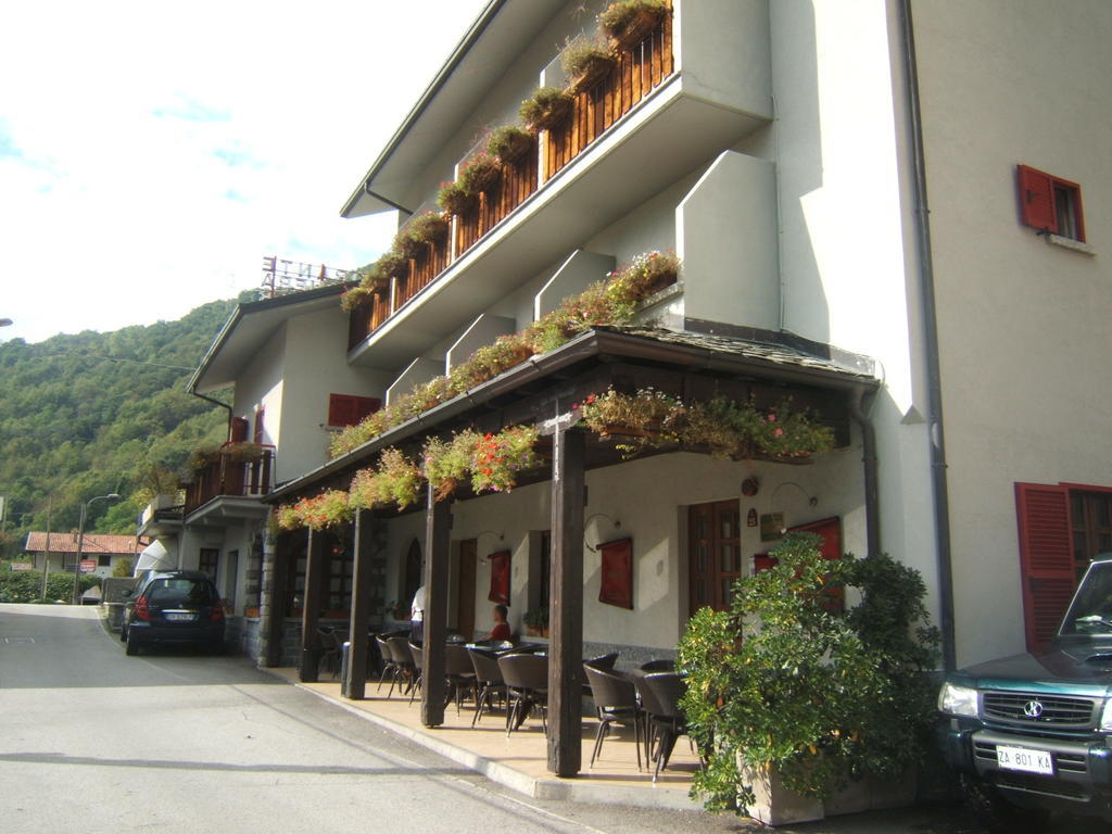 Hotel Berlinghera Сорико Екстер'єр фото
