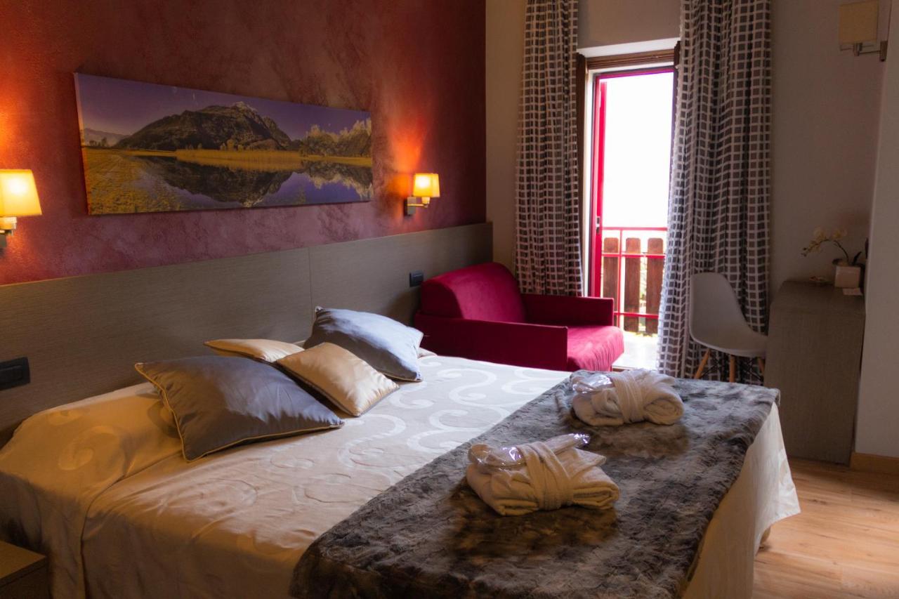 Hotel Berlinghera Сорико Екстер'єр фото