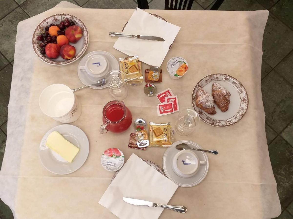 Hotel Berlinghera Сорико Екстер'єр фото
